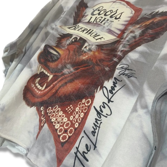 Coors Light x The Laundry Room x UO Beer Wolf Crop Oversized Tee - Diamond Dye - Picture 3 of 13
